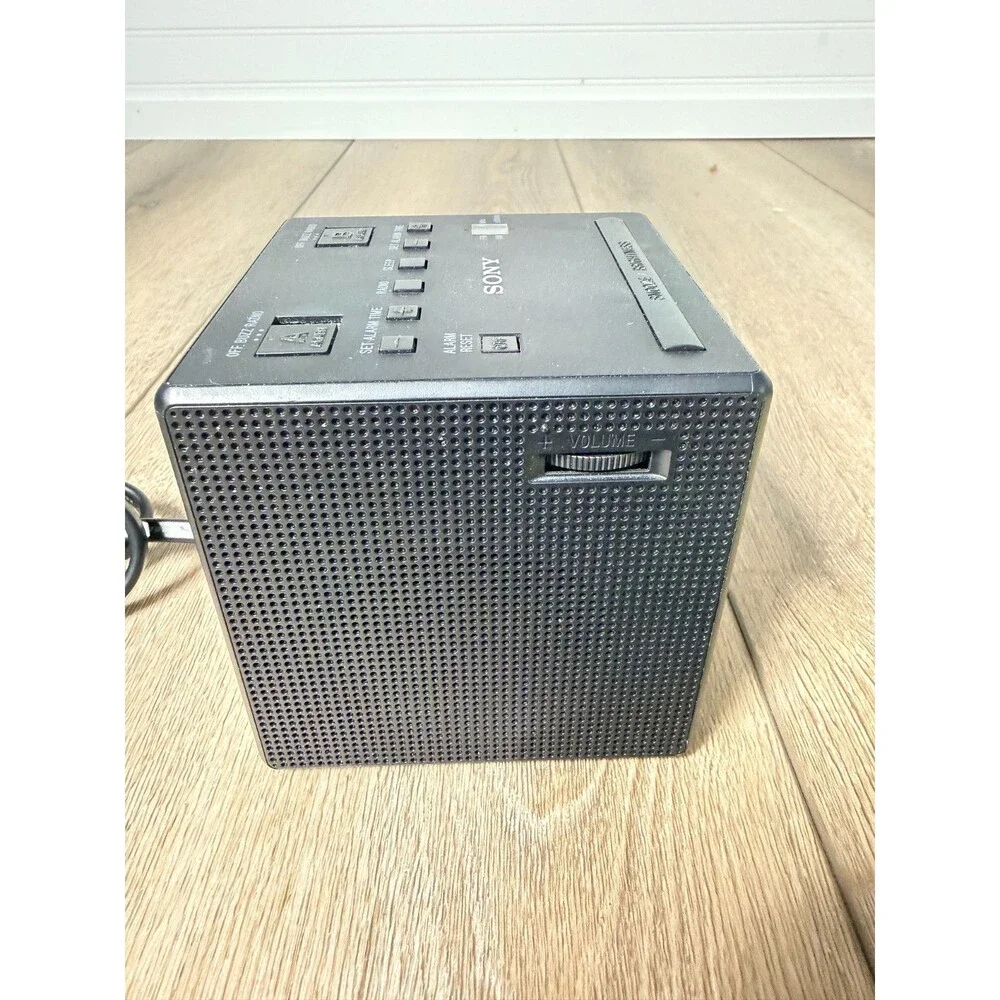 Sony ICF-C1T Sony FM/AM Dual Alarm Clock Radio DST Tested Working Black